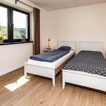 Sunny Apartment With Free Parking Zvolen Exterior foto